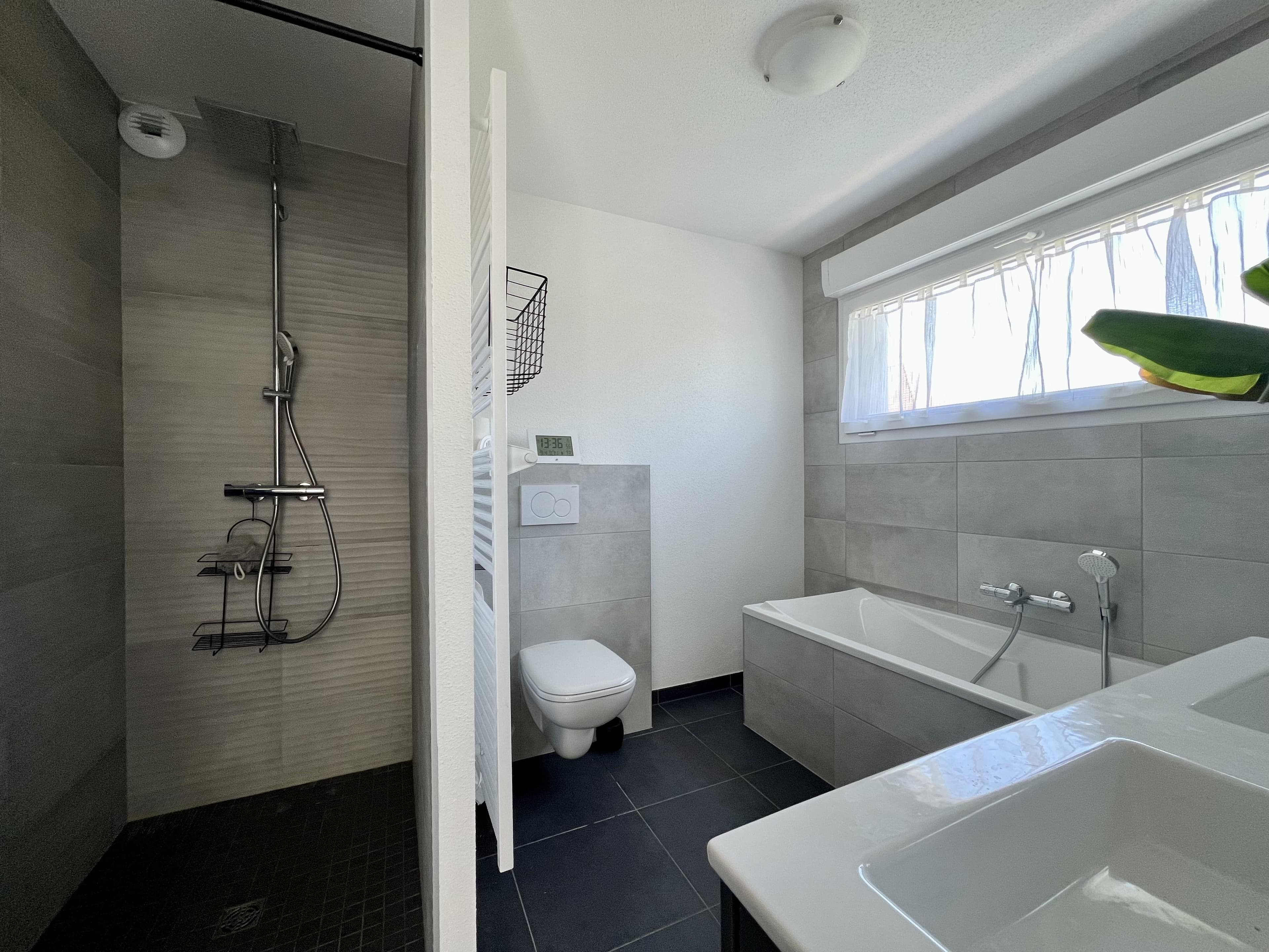 Élégante maison contemporaine de 2024, en impasse, au calme, avec vue dégagée — photo 3