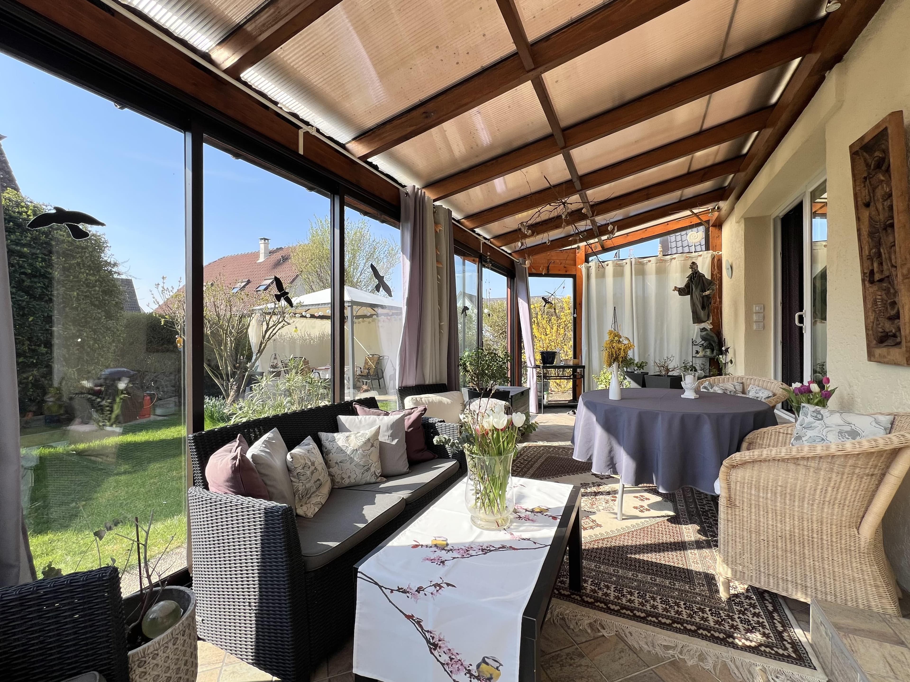 Maison familiale 3 chambres avec jardin et véranda — photo 3