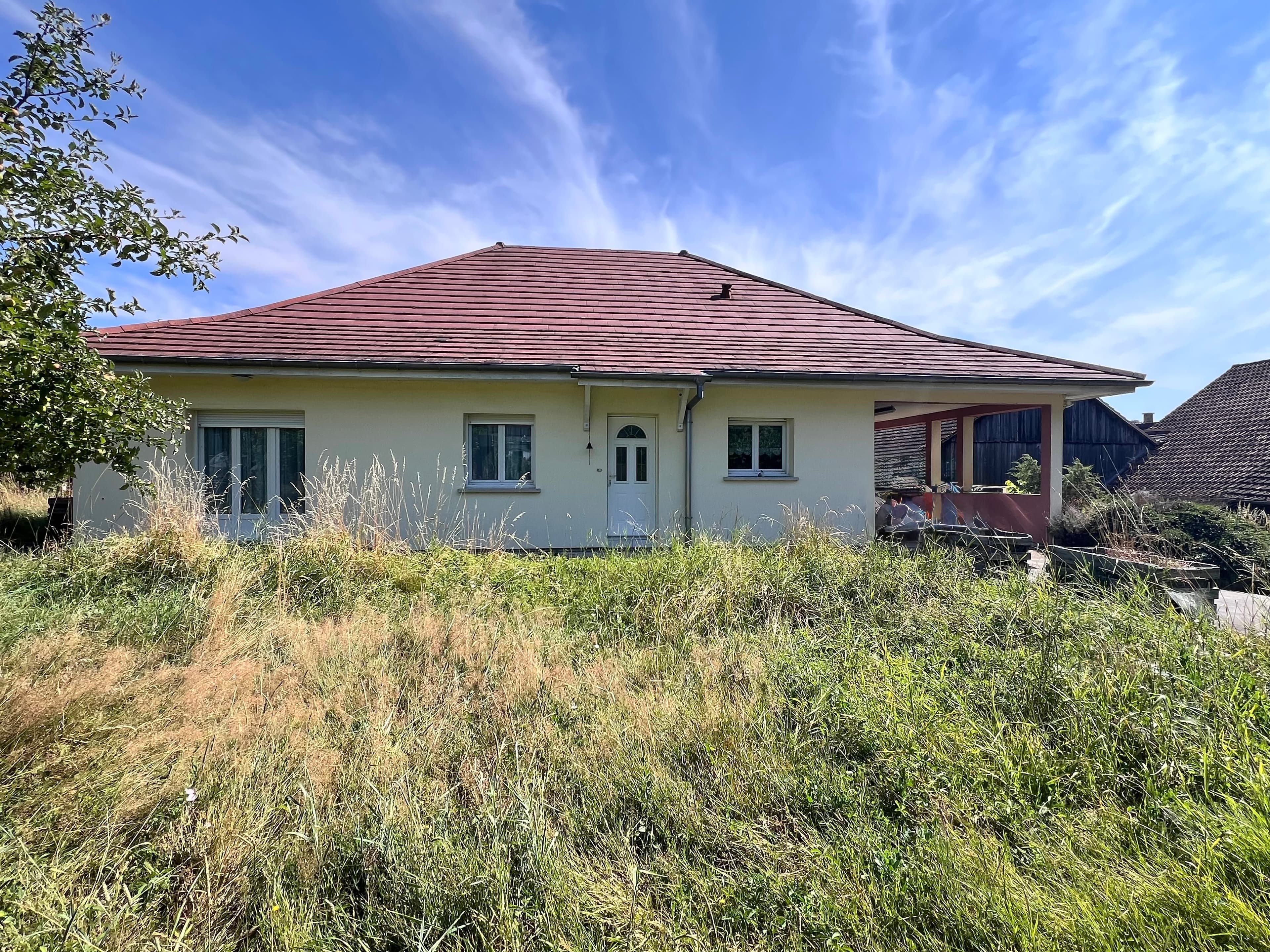 Cadre de vie exceptionnel – Plain-pied familial sur 19 ares de terrain — photo 1