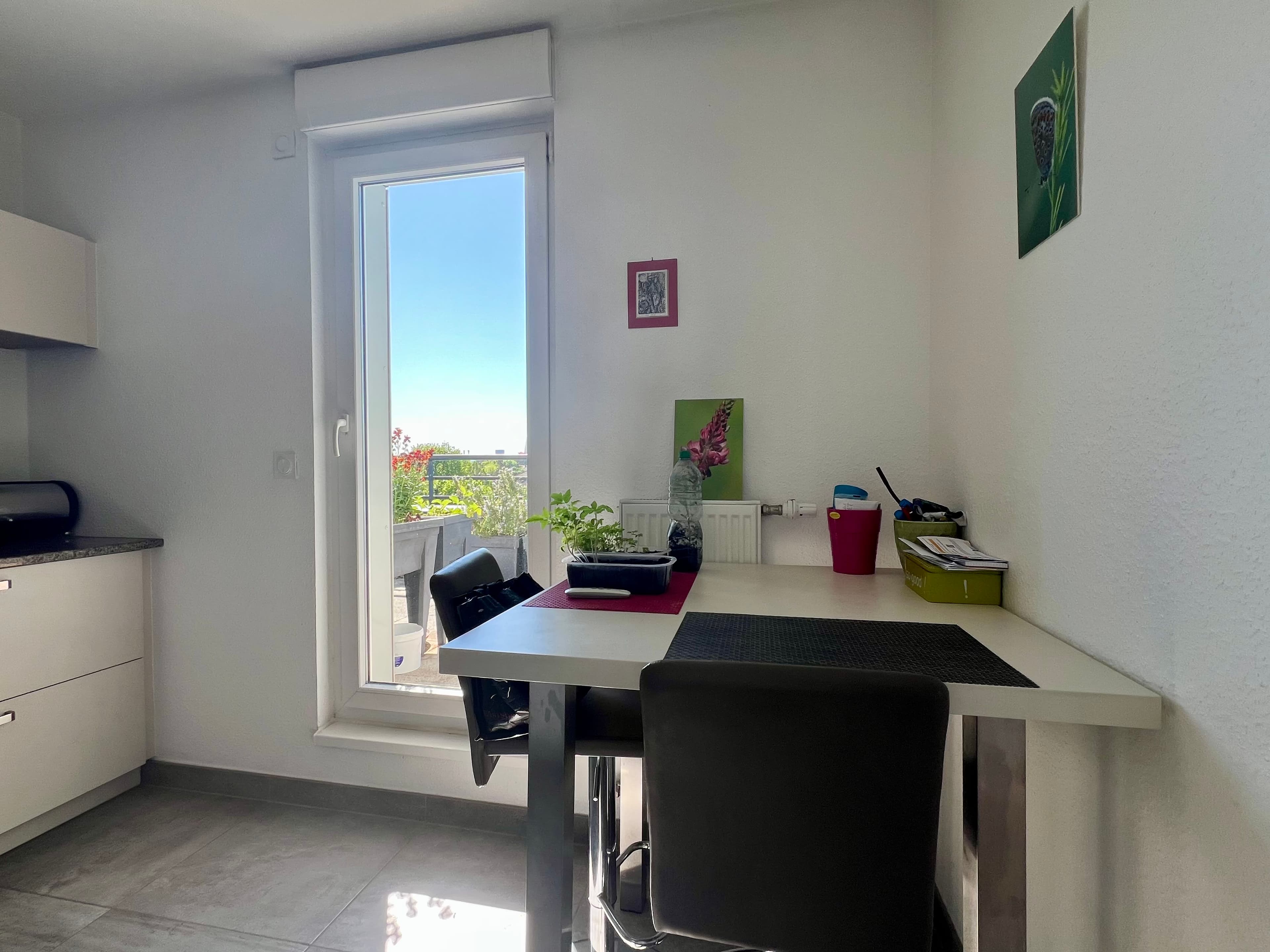 SOUS OFFRE - L’élégance d’un attique et sa vue sur Bâle — photo 3