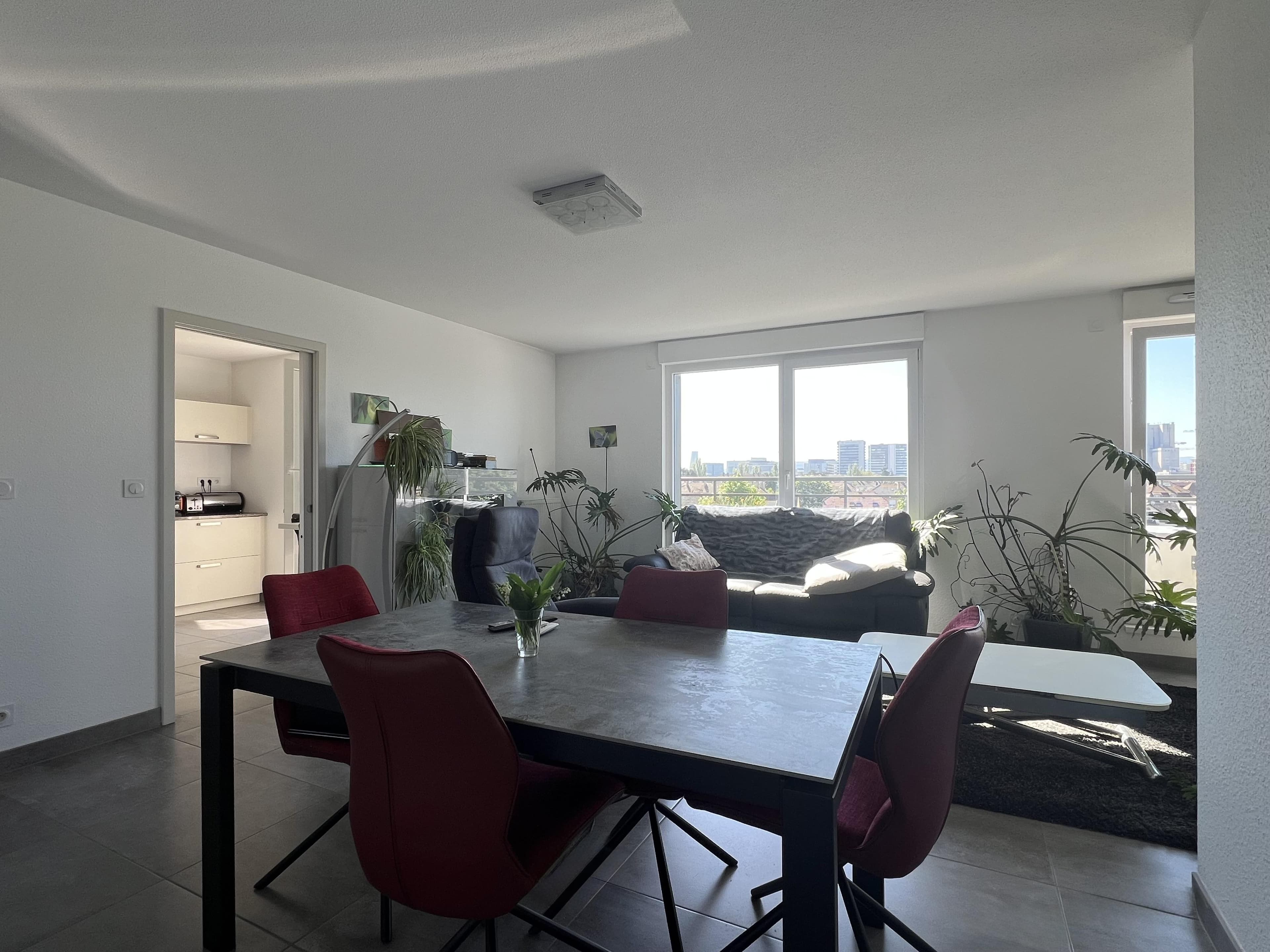 SOUS OFFRE - L’élégance d’un attique et sa vue sur Bâle — photo 3