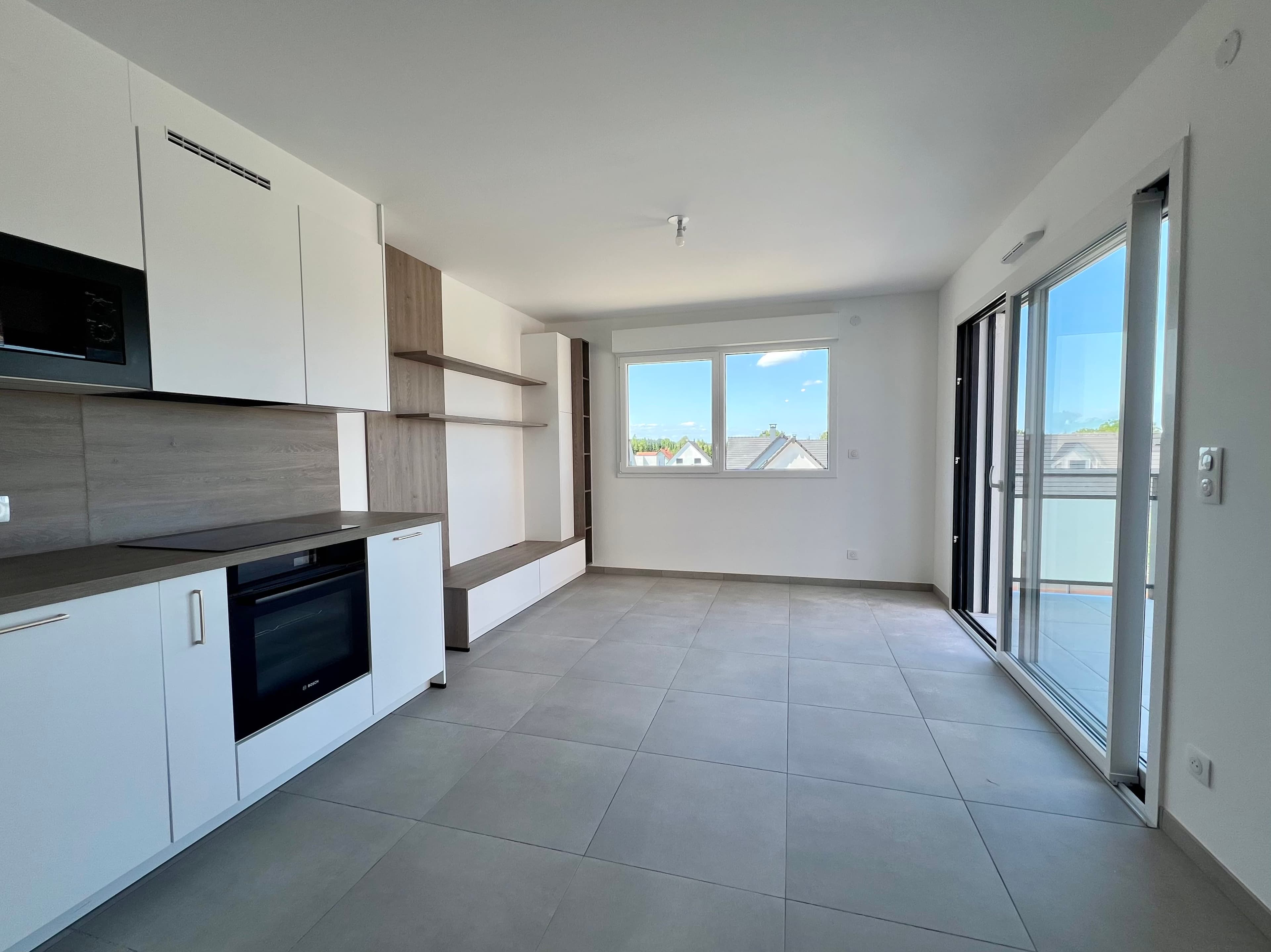 Appartement 3 pièces neuf avec terrasse et garage — photo 2